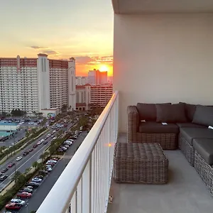 Apartment Laketown Wharf Luxury 1 Bedroom Gulf View Hosted By Eastwestgetaway, Panama City Beach